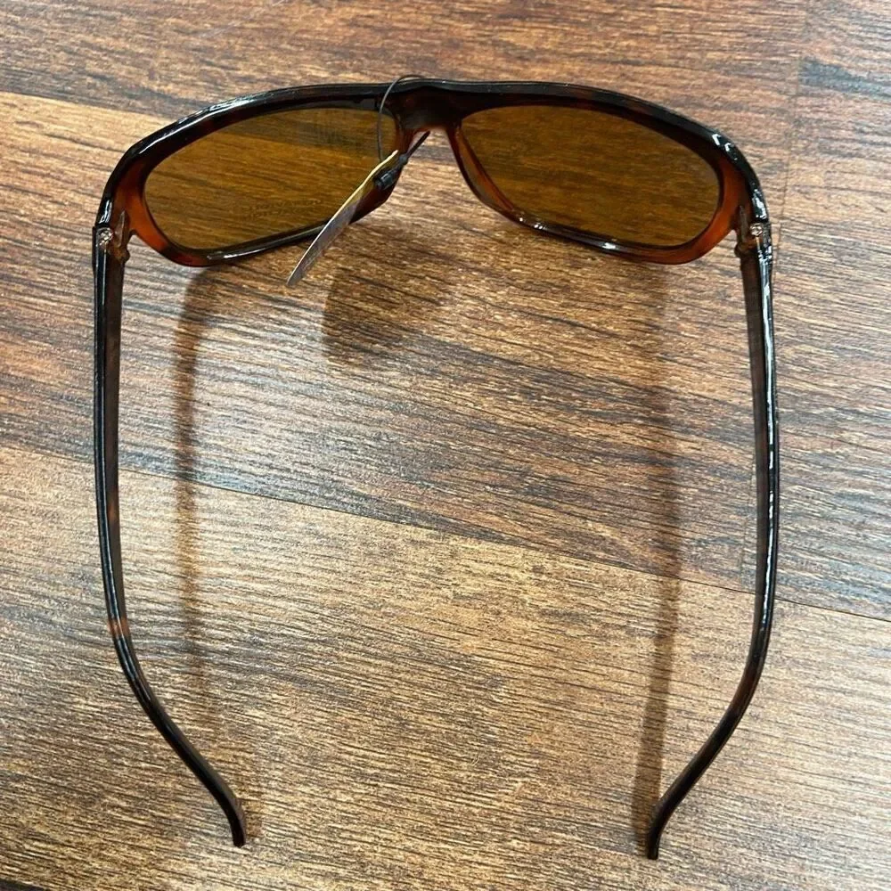 Unbranded Unisex Black Polycarbonate Lenses Ultra Violet Protection Adult Sungla